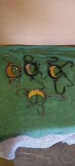 Váhy, minciere,otváraky na víno