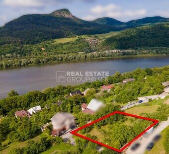 POZEMOK POD RD S PEKNÝMI VÝHĽADMI - MILOCHOV