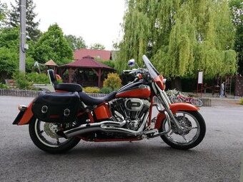 Harley Davidson CVO Softail Convertible