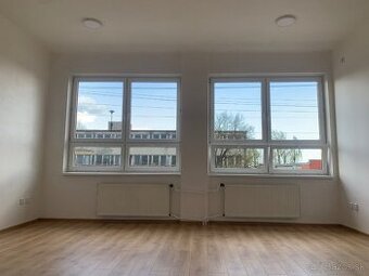 Klimatizovaná kancelária na Fiľakovskej ceste - 30m2