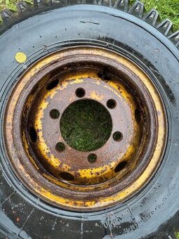 Disk s pneu Tatra 805