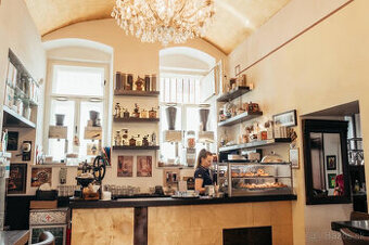 Kaviareň Caffé Trieste,. Uršulínska 2, Košice