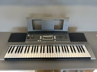 Syntezátor Yamaha PSR E-353