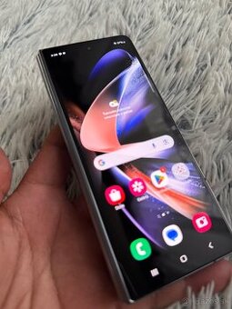 Predám Samsung Galaxy Z Fold4