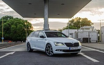 Škoda Superb 2.0 TDI Sportline 4x4 DSG Combi