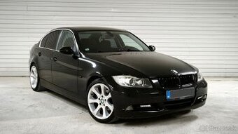 Bmw e90 325i N52 manuál zadokolka r18
