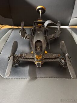 Dron walkera f210
