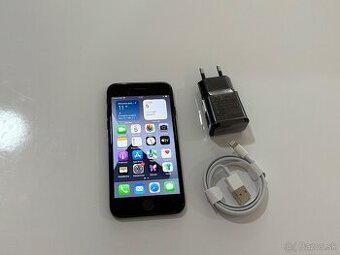 iPhone SE 2022 128GB Black stav NOVEHO