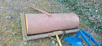 Predam zahradny valec zelezny