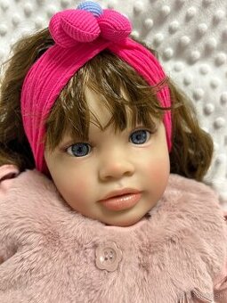 Realistická bábika Saša