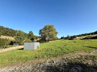 Investičný pozemok 1 691 m² v Zákopčí – ideálne na stavbu do