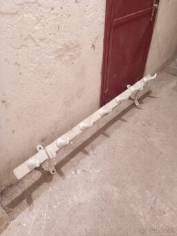 Starožitné mäsiarske háky. Vešiaky