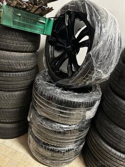 Bmw 5x120 R20 dvojrozmer