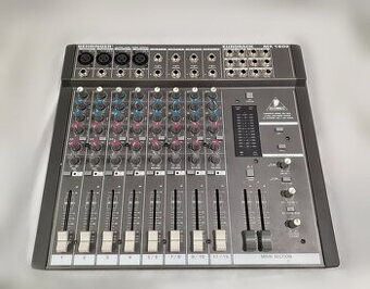 Behringer mix
