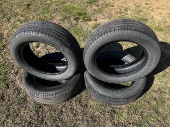 Letné pneumatiky Bridgestone 215/60 R17 – ako nové (4 ks)