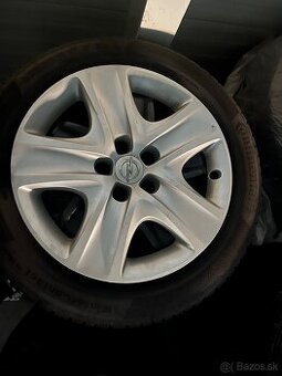 Sada zimných pneu +disky 225/55 R17 Opel Insignia B