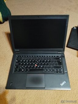 Lenovo T440p,I5pro-4300M.250ssd,8gb ram,Windovs 10 legal