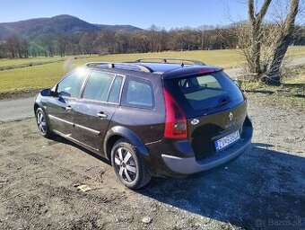 Rozpredám Renault Megane grandtour 2 automat (nepojazdné,,)