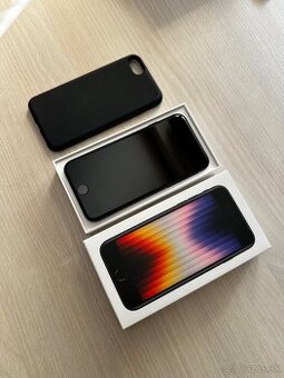 Nový iPhone SE 128GB