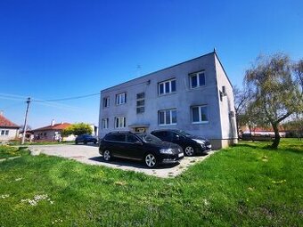 41170-Zrekonštruovaný 2,5 izbový byt Tvrdomestice, 54 m2 - 1