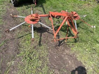 Obracac sena 3,3m
