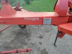 Hrabačka sena