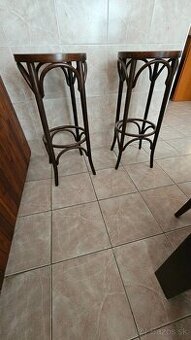 Stoličky thonet
