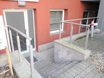 Obchodný priestor v blízkosti Miletičky na PREDAJ, RUŽINOV –