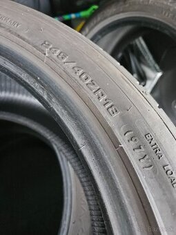 245/40 r18