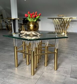 NOVÝ zlatý konferenčný stolík s karýlom glamour Premium 90