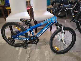 Bicykel Scott jr20