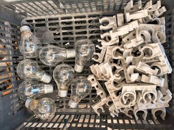 objímky, spony  pre VZT, a kanalízáciu a elektro