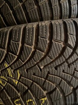 zimne pneu  205/55r16 good year