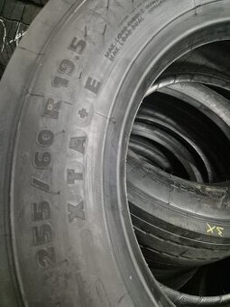 Nákladné pneumatiky