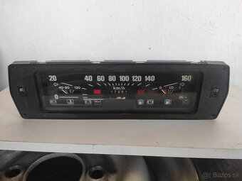 puklice, budíky, náhradné diely na Š1203 a iné