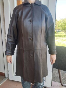 Dámska zimná bunda XL s kapucňou