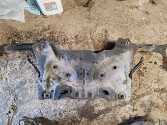 Predná nápravnica + stabilizátor + spodné ramená