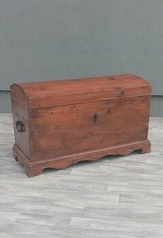 Truhlica starožitná.