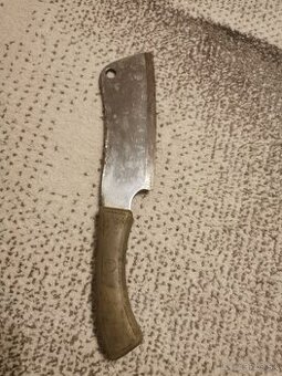 Starý sekáčik na mäso