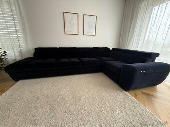 Pohodlný gauč 345x210 cm elektricky s odkladacím priestorom