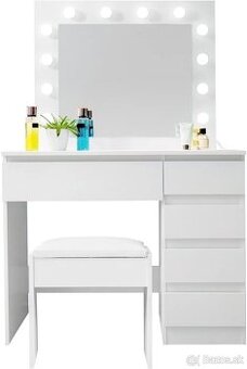 kozmetický stolik