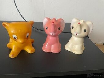 Retro pískacie hracky