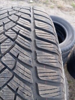 215/55r17 4ks zimne