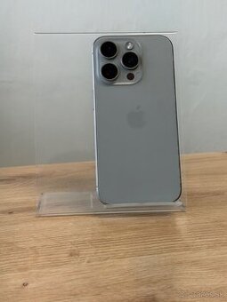Dobrý deň Ponúkam na predaj iPhone 15 PRO 128GB Stav 8/10