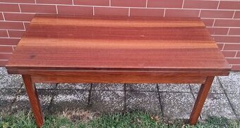 Darujem konferenčný stolik