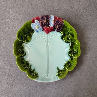 Secesný kameninový závesný tanier - Kremnica - 26 cm