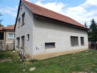 Exluzívna ponuka Na predaj 4 izbový rodinný dom v Strekove.
