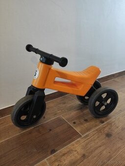 Odrážadlo Funny Wheels