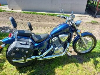 Honda VT600