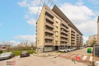 PREDAJ: 3-izb. byt, lodžia, balkón, garáž, Dúbravka